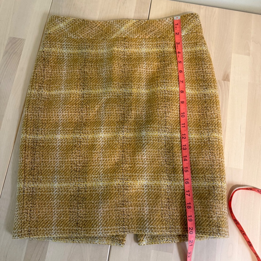 J Crew Plaid Wool Blend Pencil Skirt Mustard Yellow Women's Size 4 Career - Picture 8 of 8